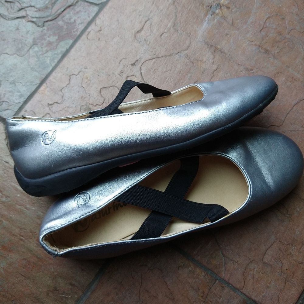 NATURINO silvery gray leather X strap shoes 33 2